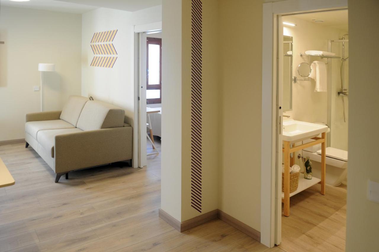 Apartamentos Turisticos Guiana Ponferrada Exteriör bild